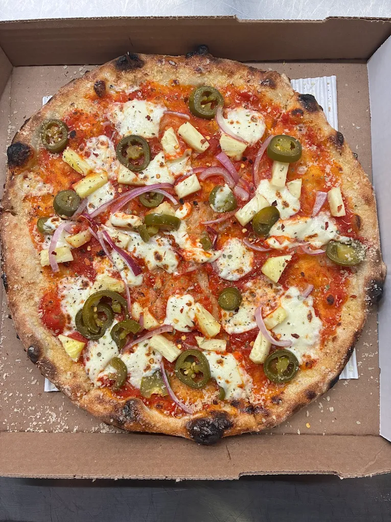 DUDE'Z Woodfired Pizza
